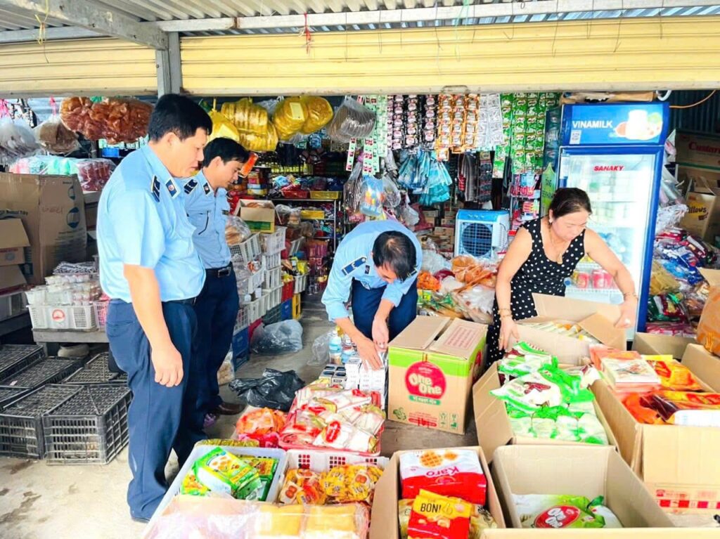 Khánh hòa xử lý 49 vụ vi phạm trong lĩnh vực thương mại